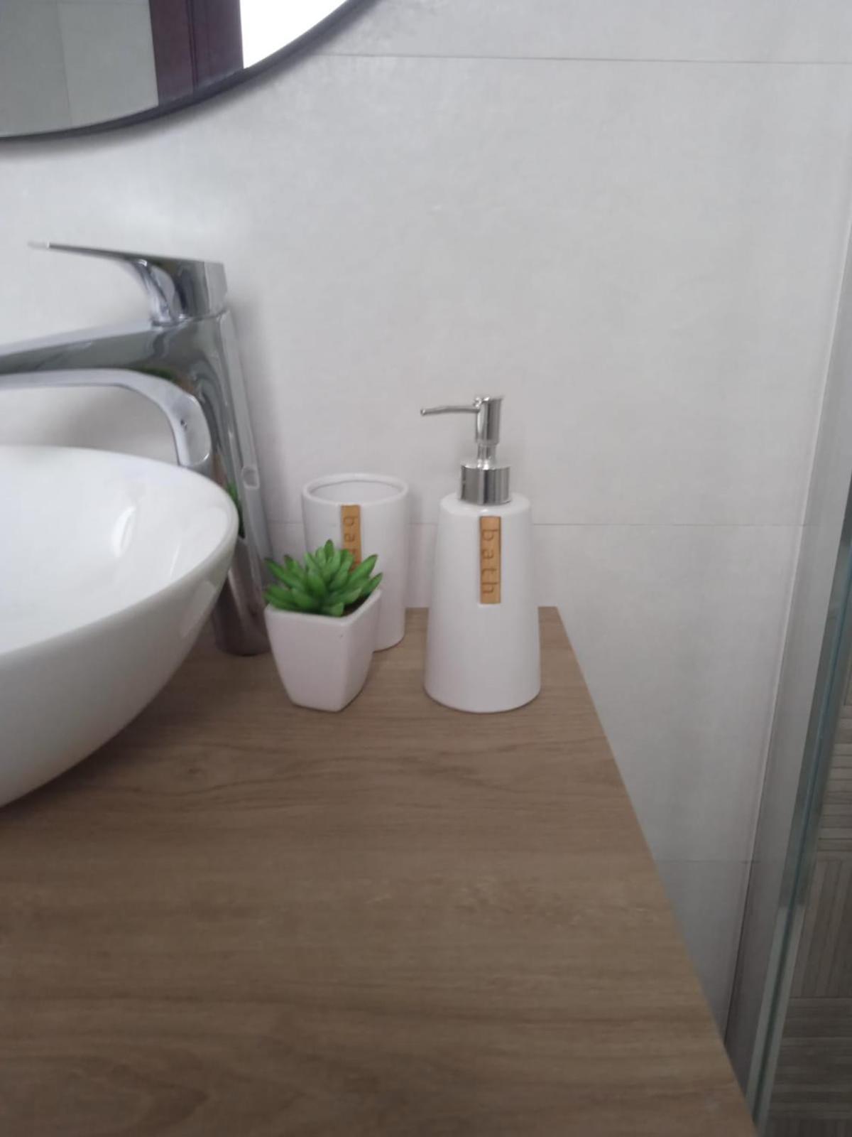 Charming & Quiet Apartment In Plaza Del Salvador セビリア エクステリア 写真