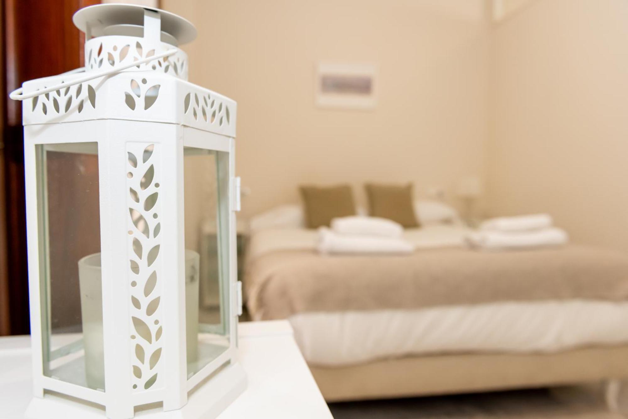 Charming & Quiet Apartment In Plaza Del Salvador セビリア エクステリア 写真