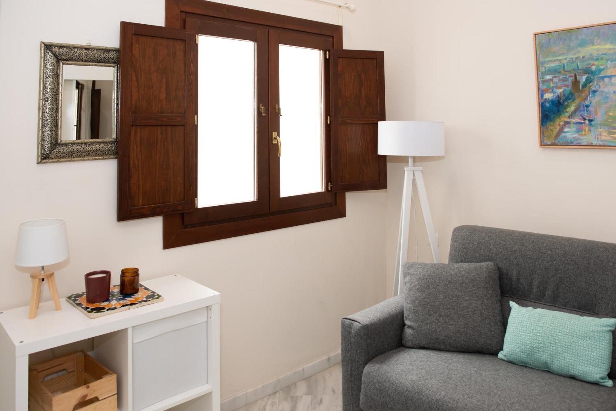 Charming & Quiet Apartment In Plaza Del Salvador セビリア エクステリア 写真